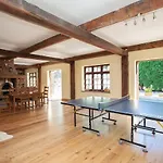 La Villa Olli -Natural Pool & Hot Tub